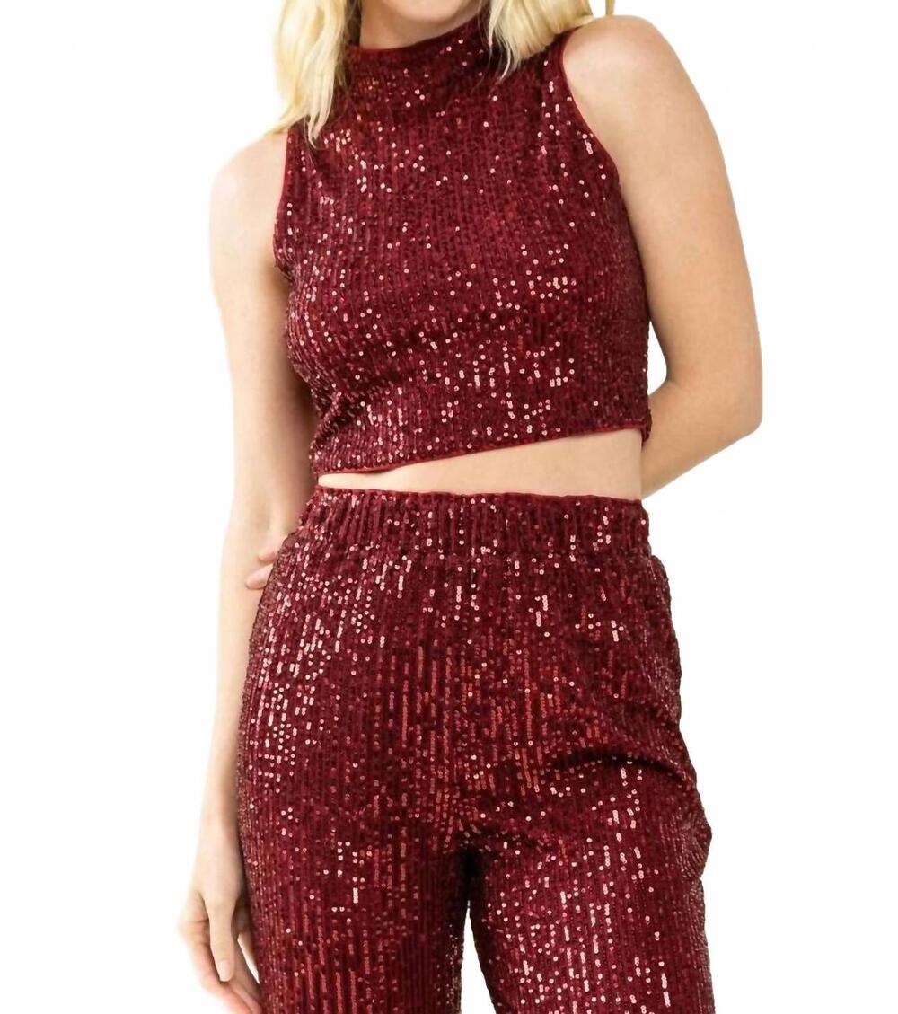 NEW TCEC sarah sequin crop top in maroon